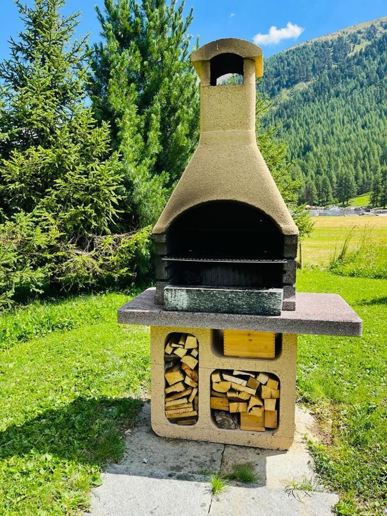 Chalet Sunshine Livigno Exteriör bild
