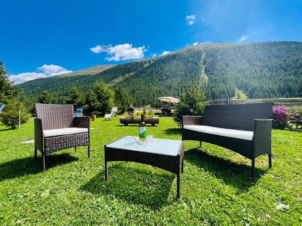 Chalet Sunshine Livigno Exteriör bild